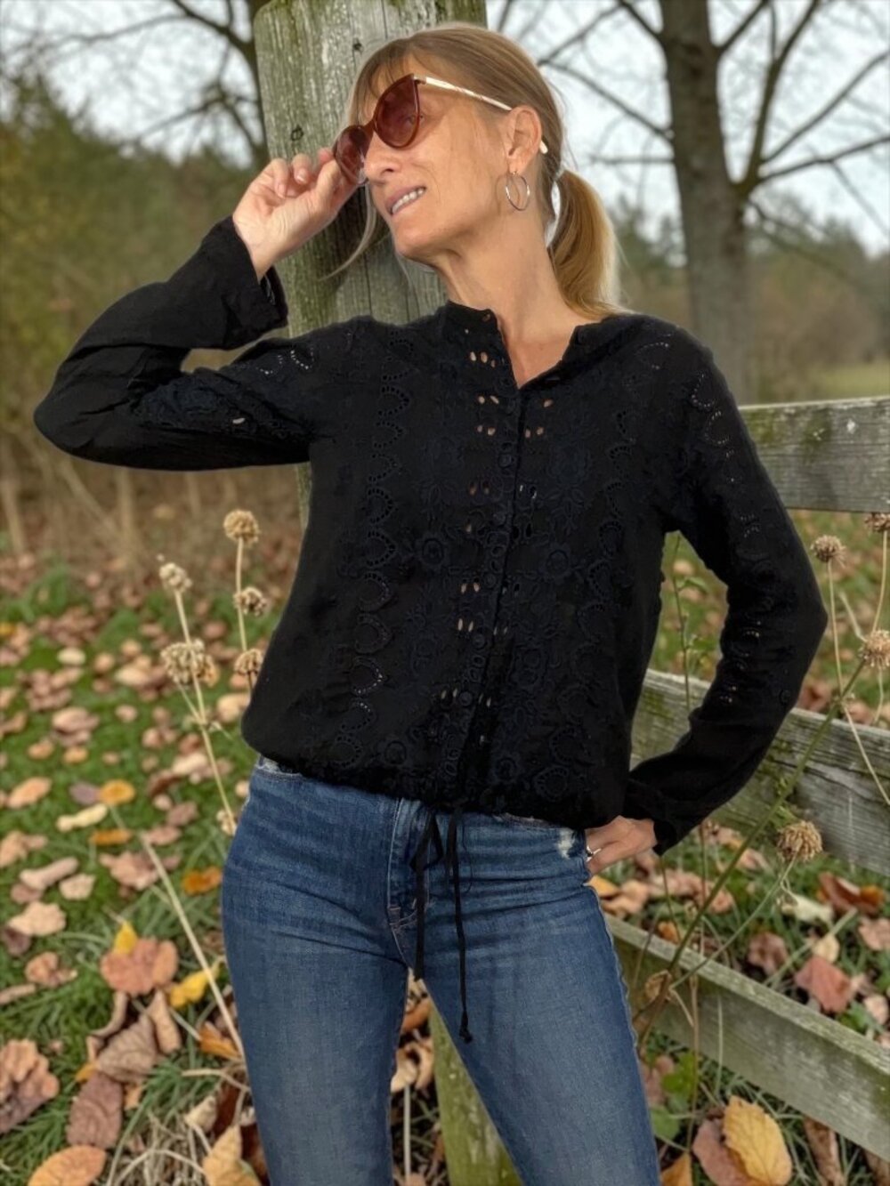 Johnny Was Embroidered Blouse XS Black Eyelet Long Sleeve